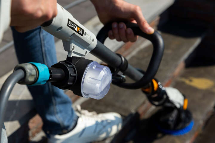 BATAVIA Twin® Brush Akku-Reinigungsbürste